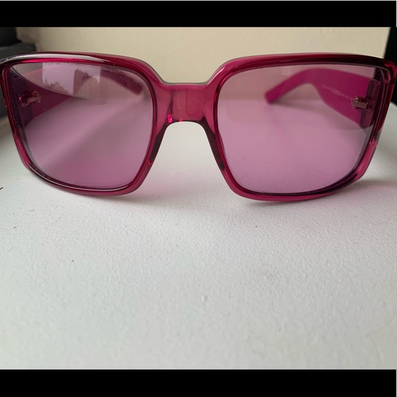 🙌SOLD🙌AUTH💕Gucci Sunglasses - Picture 4 of 10